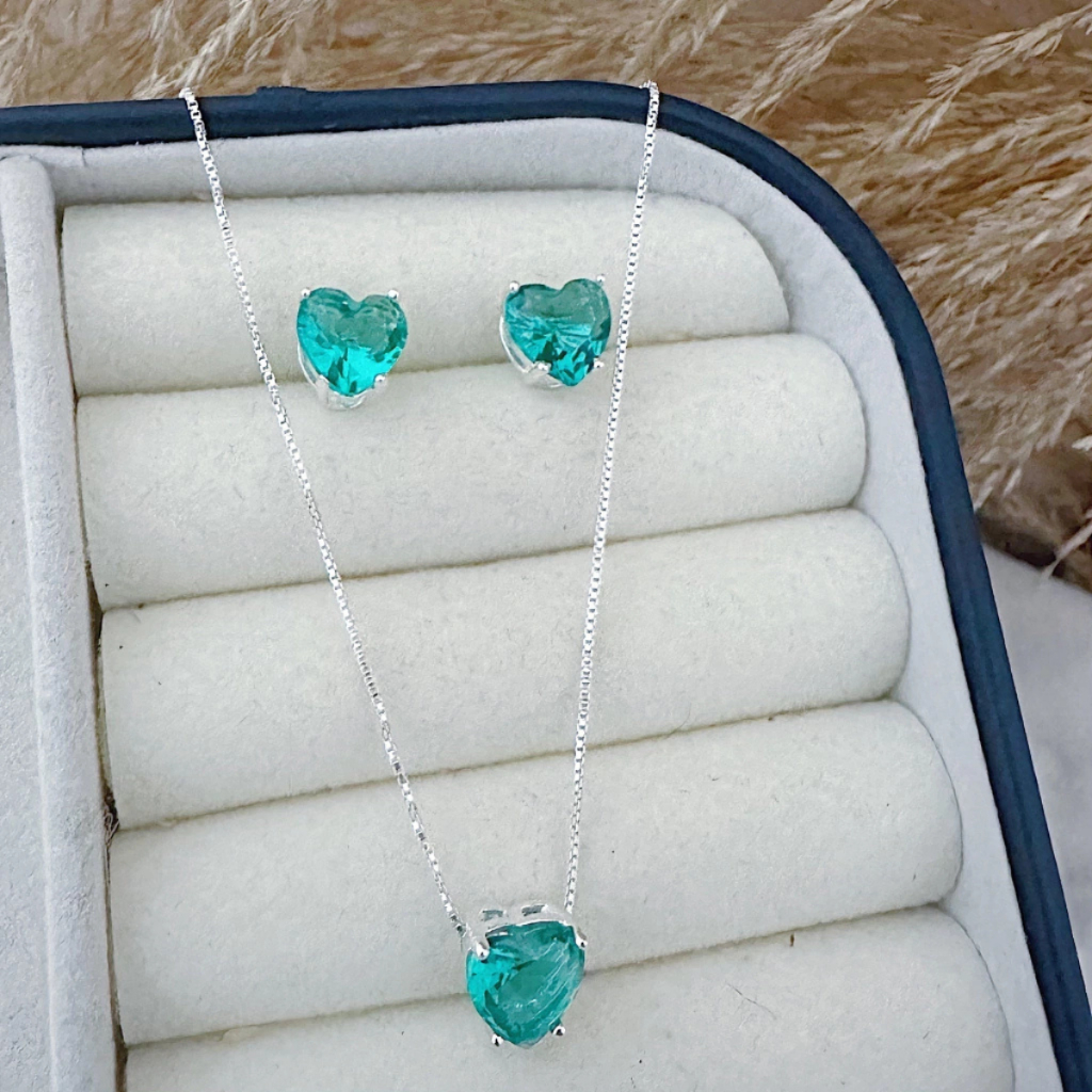 Conjunto Cristalina Colar E Brinco Coração Brilhante Verde Turmalina