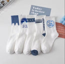 4 pares de meias com estampa de letras e coração, meias de cano médio de rua confortáveis e fofas, meias e meias femininas