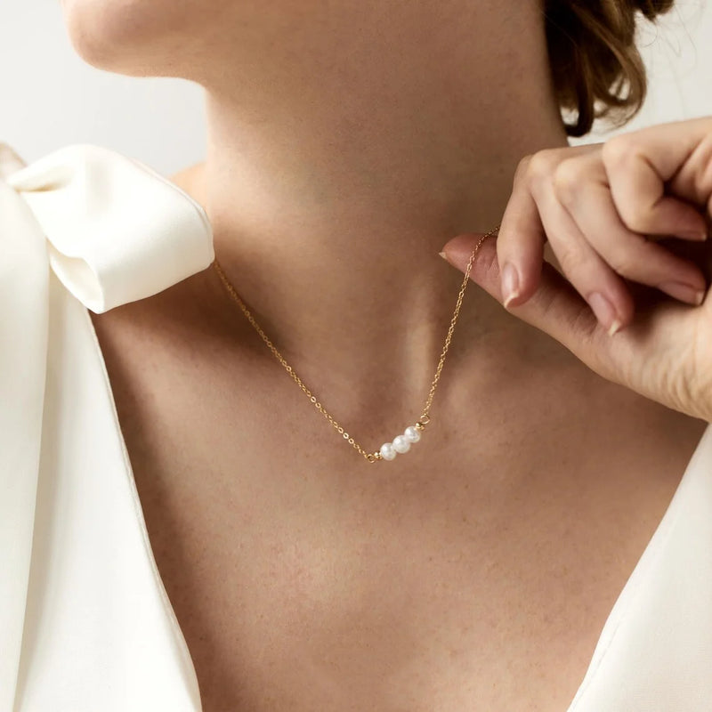 CCGOOD Colar de aço inoxidável banhado a ouro 18K Gargantilha de pérola natural para mulheres joias delicadas minimalistas diariamente hipoalergênico