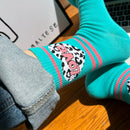 4 pares de meias com estampa de letras e coração, meias de cano médio de rua confortáveis e fofas, meias e meias femininas